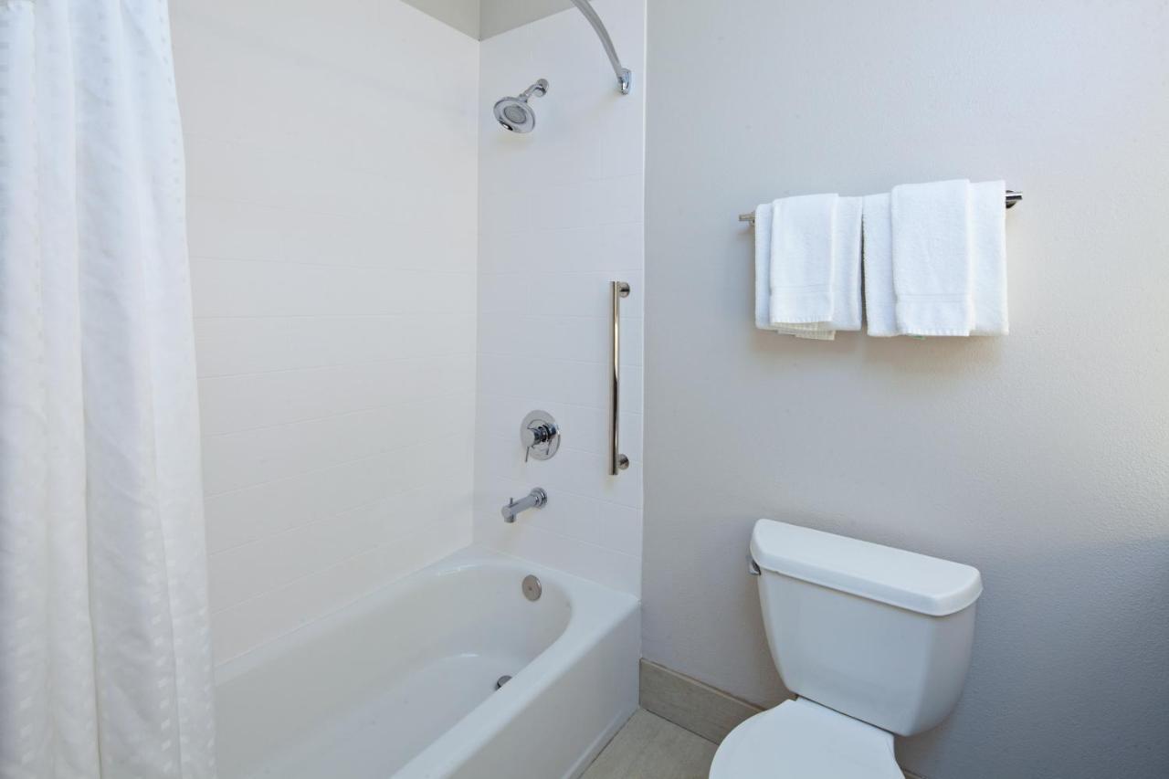 Holiday Inn Express & Suites Rancho Mirage - Palm Spgs Area By Ihg Екстер'єр фото