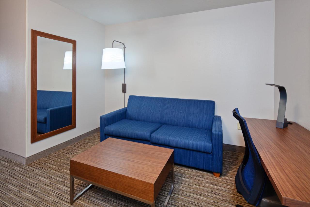 Holiday Inn Express & Suites Rancho Mirage - Palm Spgs Area By Ihg Екстер'єр фото