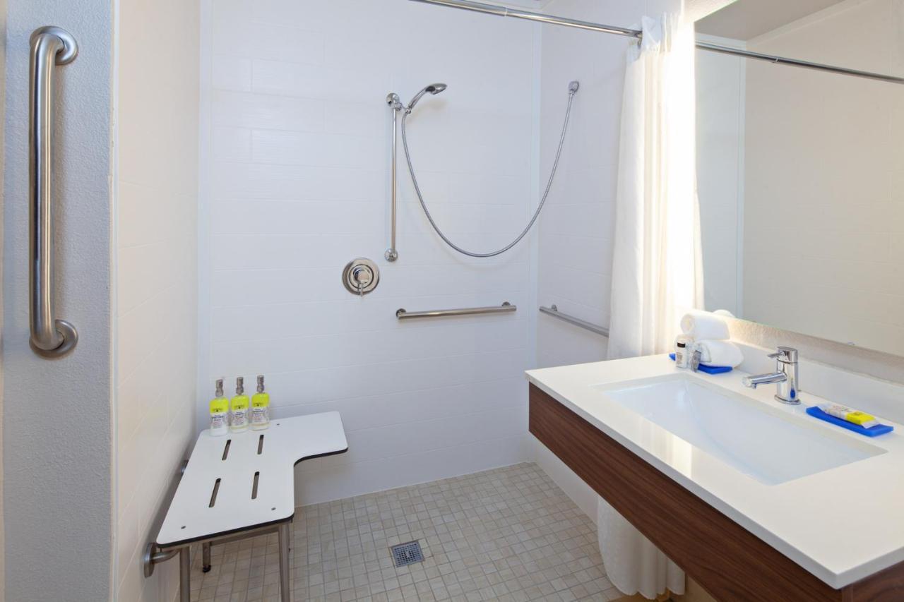 Holiday Inn Express & Suites Rancho Mirage - Palm Spgs Area By Ihg Екстер'єр фото