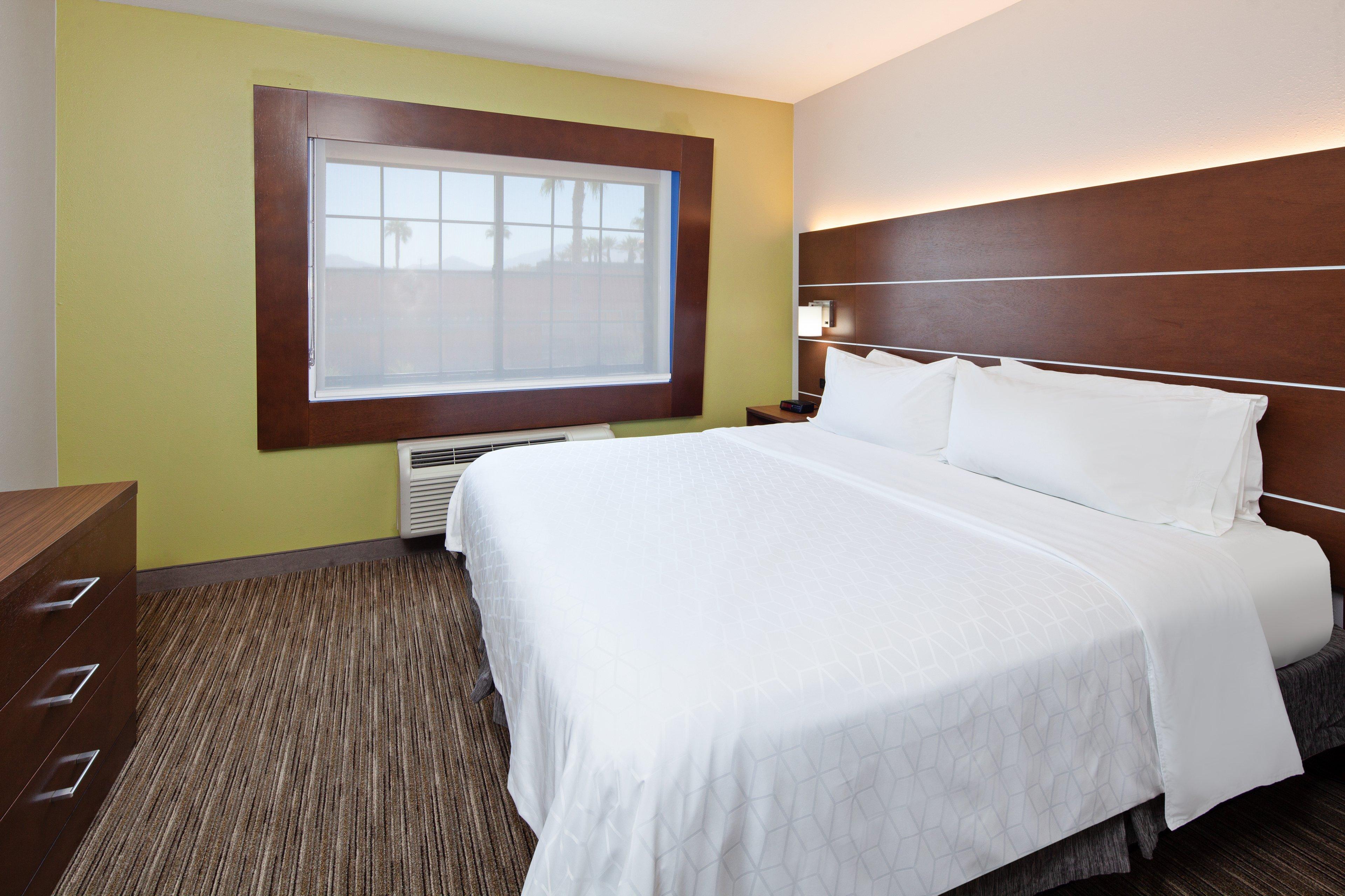 Holiday Inn Express & Suites Rancho Mirage - Palm Spgs Area By Ihg Екстер'єр фото