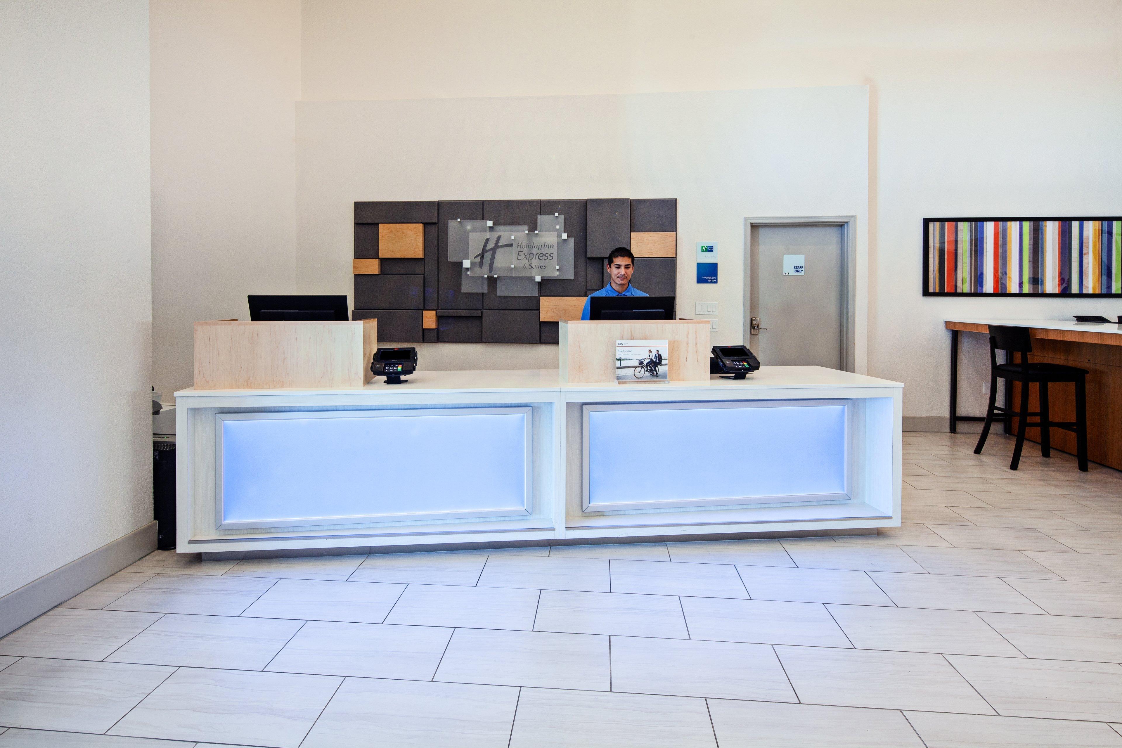 Holiday Inn Express & Suites Rancho Mirage - Palm Spgs Area, An Ihg Hotel Екстер'єр фото