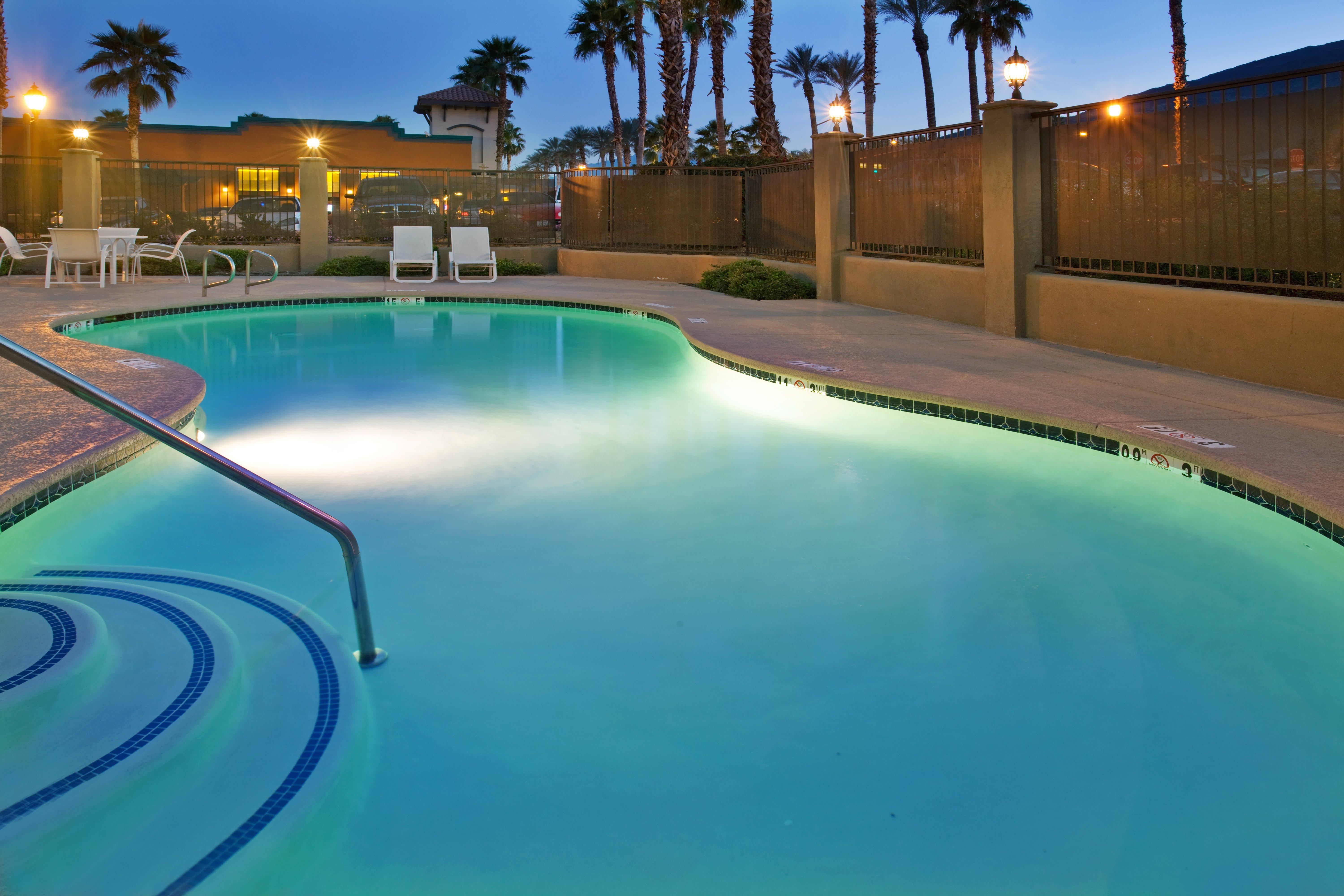 Holiday Inn Express & Suites Rancho Mirage - Palm Spgs Area By Ihg Екстер'єр фото