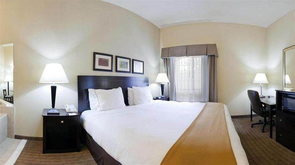 Holiday Inn Express & Suites Rancho Mirage - Palm Spgs Area, An Ihg Hotel Екстер'єр фото