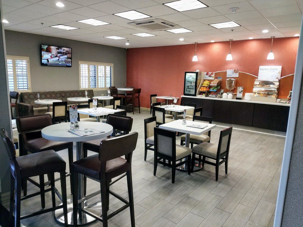 Holiday Inn Express & Suites Rancho Mirage - Palm Spgs Area By Ihg Екстер'єр фото